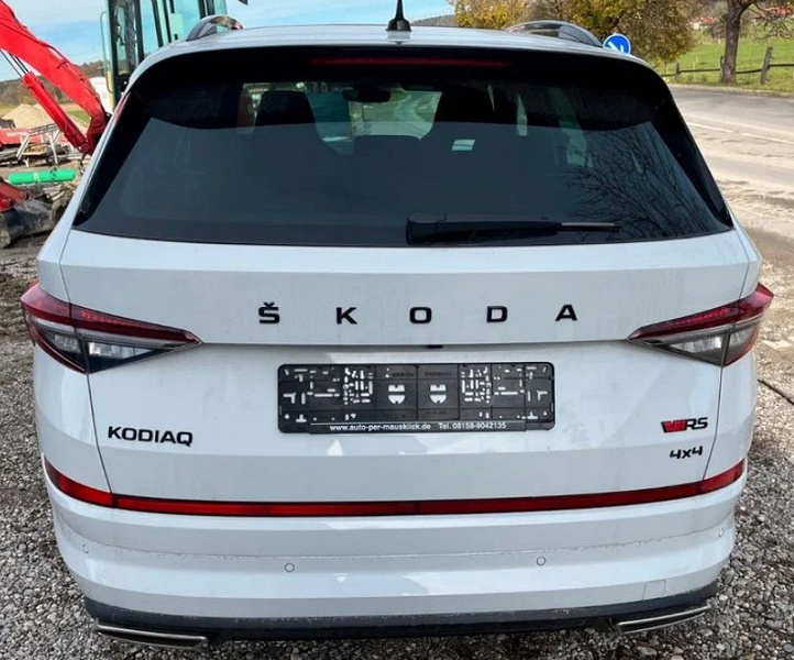 Skoda Kodiaq vRS 2023 доступен для заказа в России. 245 л.с., полный привод и цена, которая может удивить